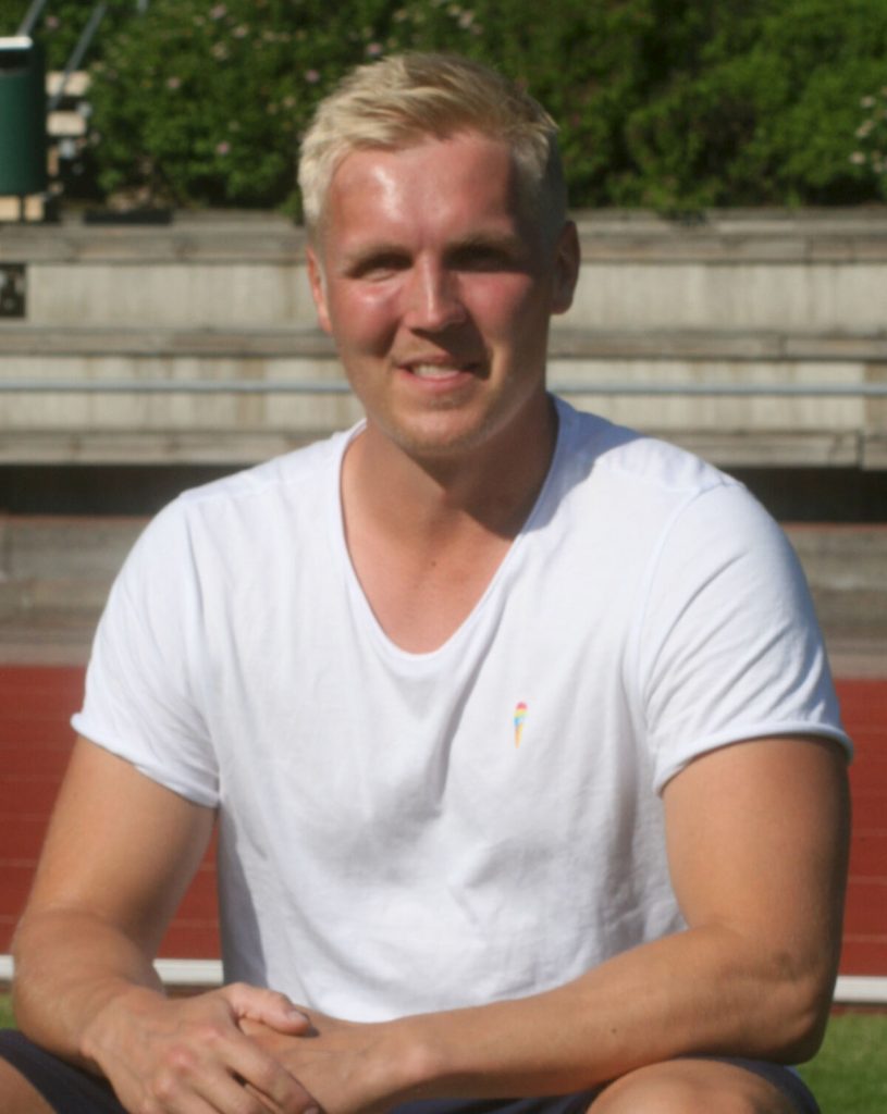 CREATOR: gd jpeg v1.0 (using IJG JPEG v62), quality =