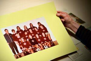 Kuvassa NJS Kortesjärven kaikkien aikojen ensimmäinen joukkue joskus 70-luvulla. Nimi oli vielä tuolloin Kortesjärven Mimmit.