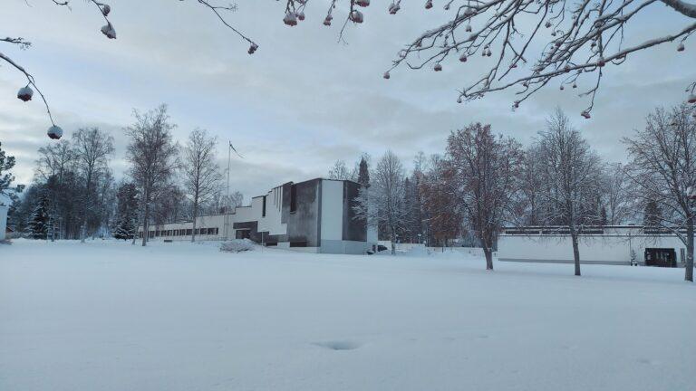 Alajärven kaupunginhallitus ja -valtuusto kokoontuivat 20. helmikuuta. Kuva: Suvi Hosionaho