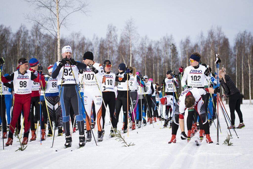 Kettusaarihiihdon lähtöä vuodelta 2019. Arkistokuva: Henri Ruuska