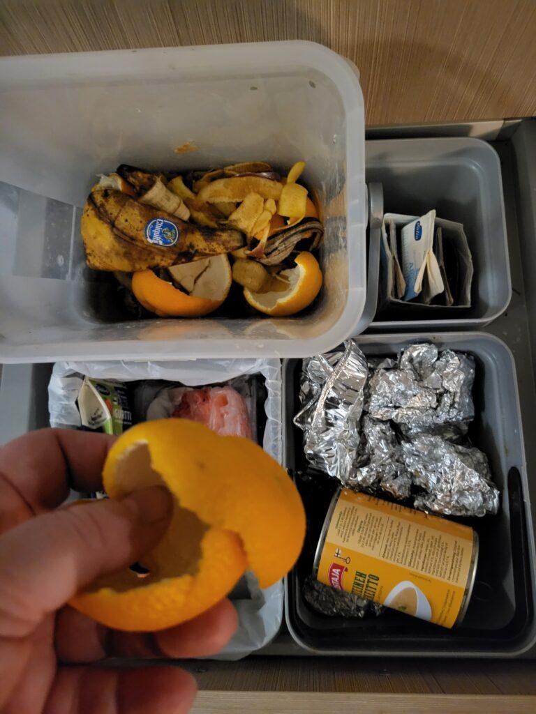 Osaatko lajitella jätteet oikein? Kevätkierroksen tilaisuuksissa saat uuden jätelain mukaiset ohjeet ja neuvot. Kuva: Aisapari.