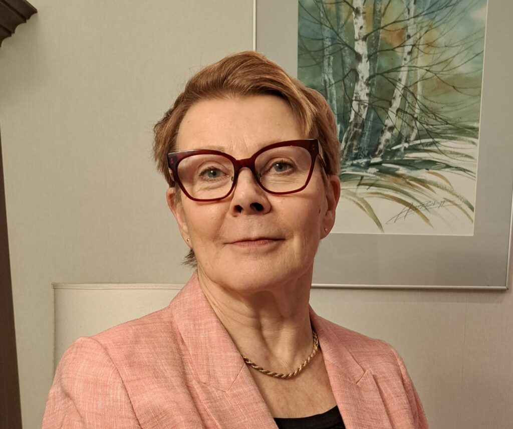 Alppinen Aino 2023 03 v1