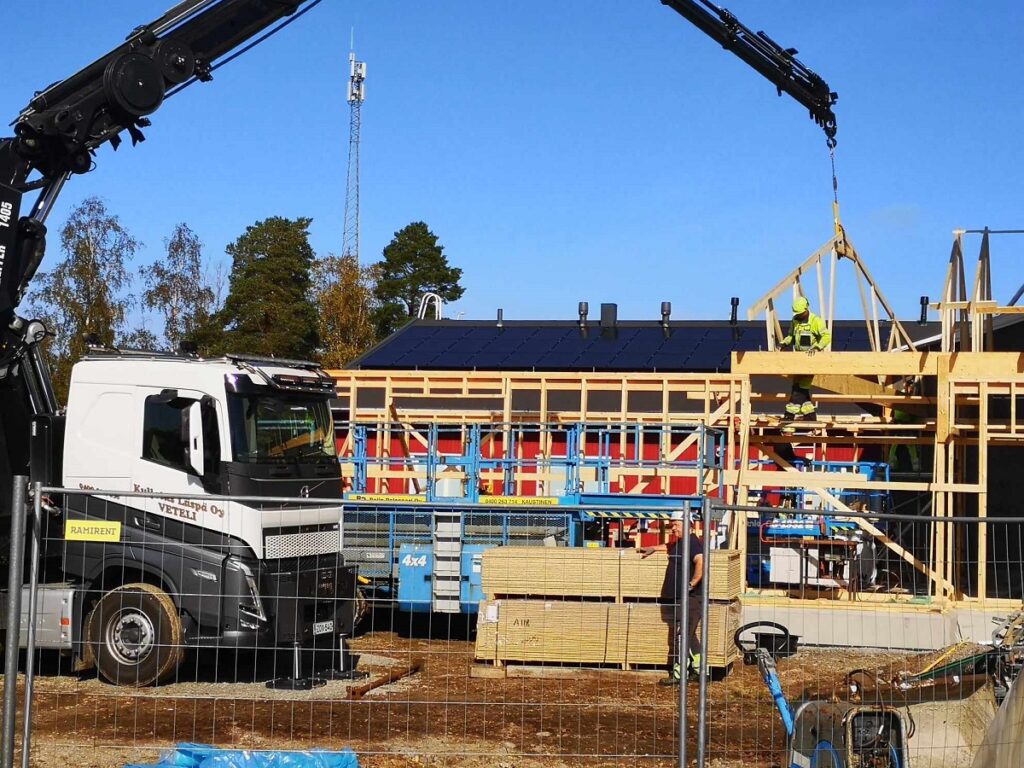 Kortesjärven kuntosali valmistuu aikataulussa.