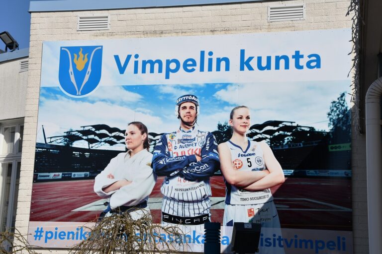 Vimpelin kunnanvaltuusto valitsi Seija Kinnusen seuraajaksi Eveliina Nokua-Keisasen. Arkistokuva.