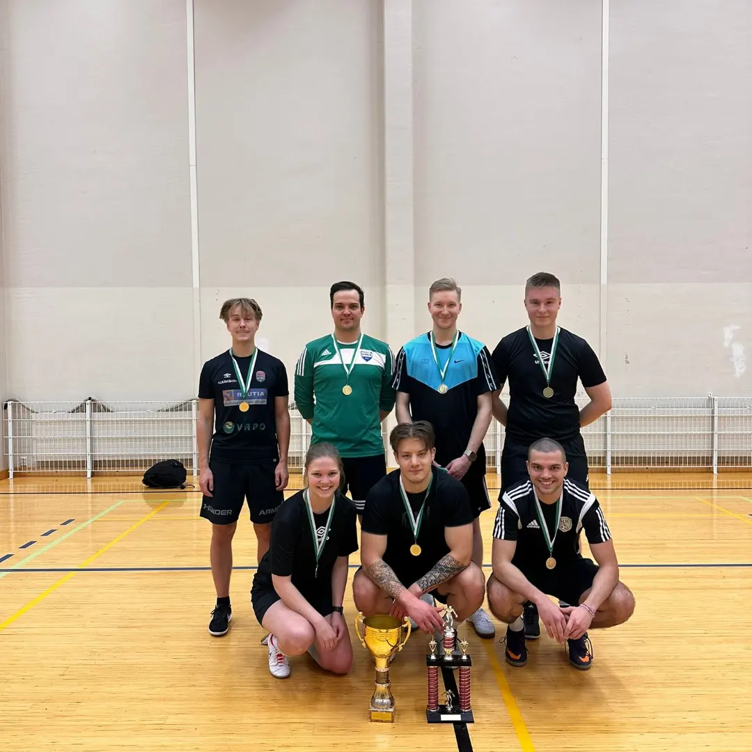 Piimä Pohkeet vei Kinkku sulaa -futsalturnauksen vuosimallia 2023. Kuva: Jouni Mattila.