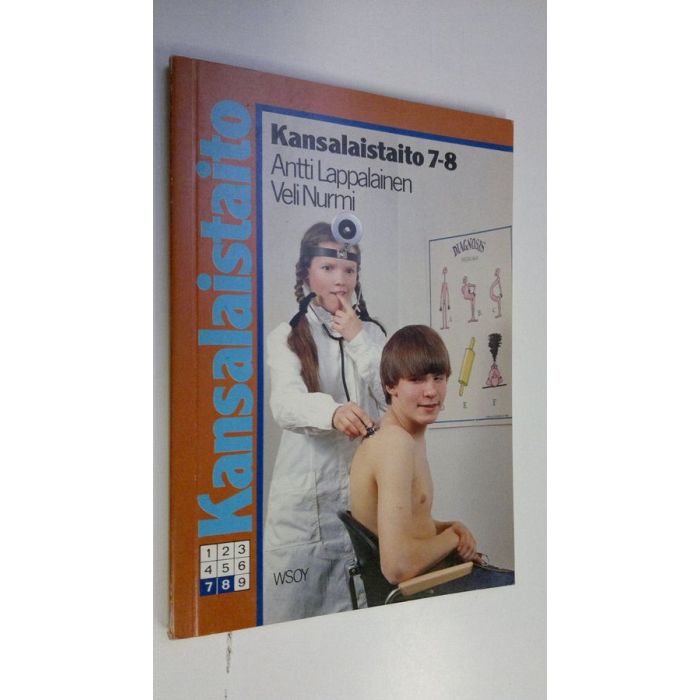 Kansalaistaidon oppikirjat menevät nykyään varsin hyvin kaupaksi. Esimerkiksi yläkoulun kirjoja on vaikea enää antikvariaatista saada