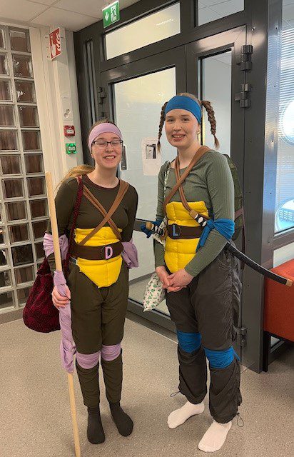 Anna-Sofia Autio ja Anniina Särkijärvi ovat tyytyväisiä saamaansa opetukseen.