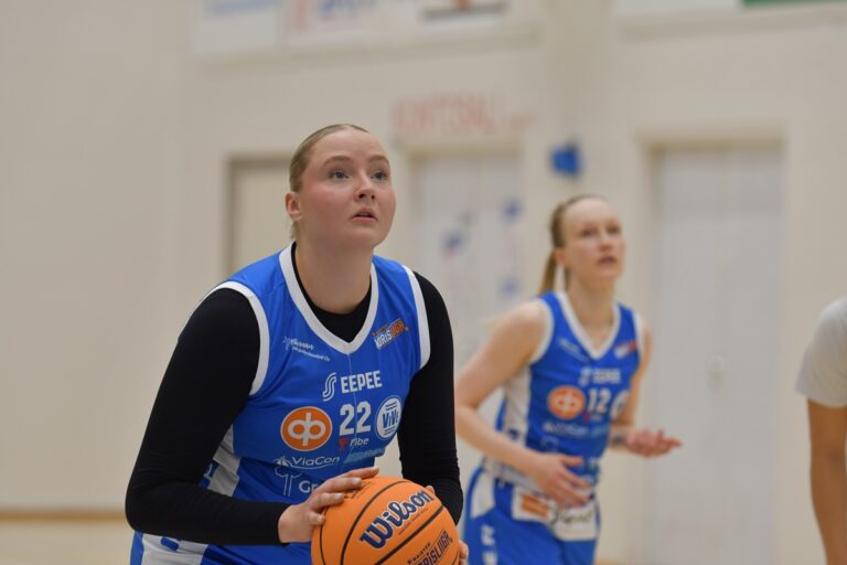 Vedon joukkue oli kokoontunut ottelupäivän aamuharjoitukseen kun liitosta tuli tieto että ottelua ei pelata.