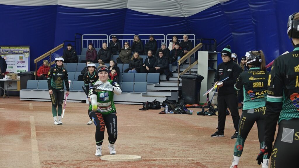 Aleksandra Latvala onnistui lähes täydellisesti hyydyttämään PesäKuulan vahvan sisäpelin.