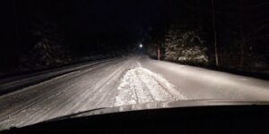 Tiet puhututtavat etenkin talvisin. Arkistokuva Kaartusentieltä.