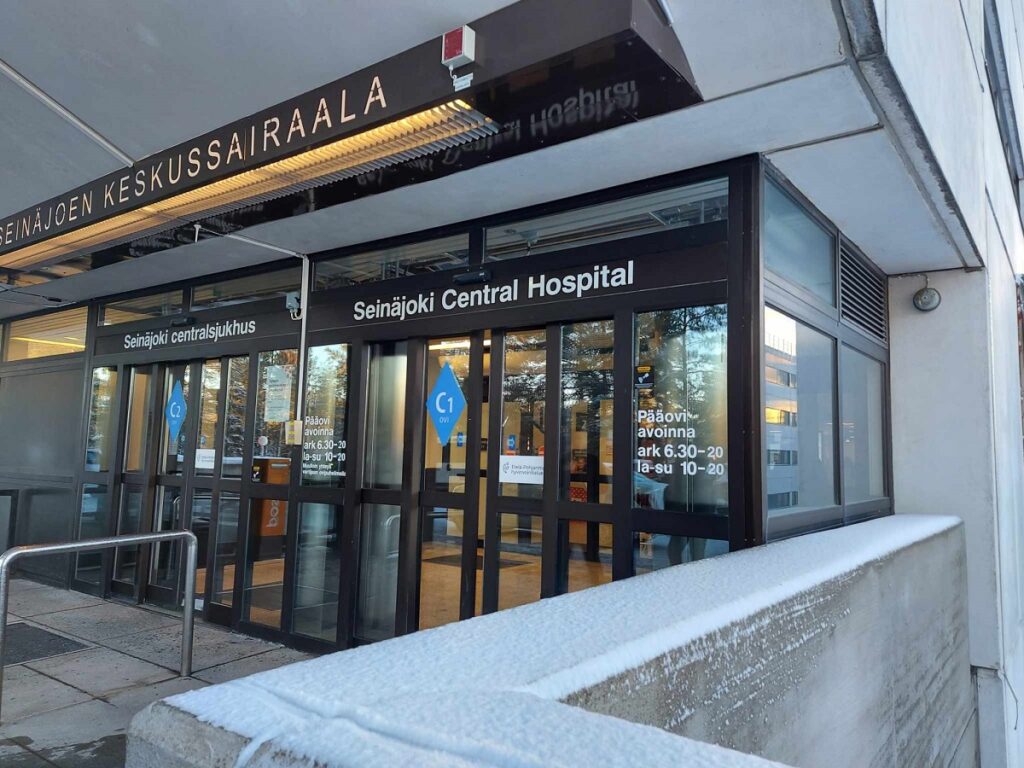 Raimo Vistbacka toivoo hyvinvointialueen päättäjiltä päätöksiä niin kauan, kuin päätökset ovat omissa käsissä.