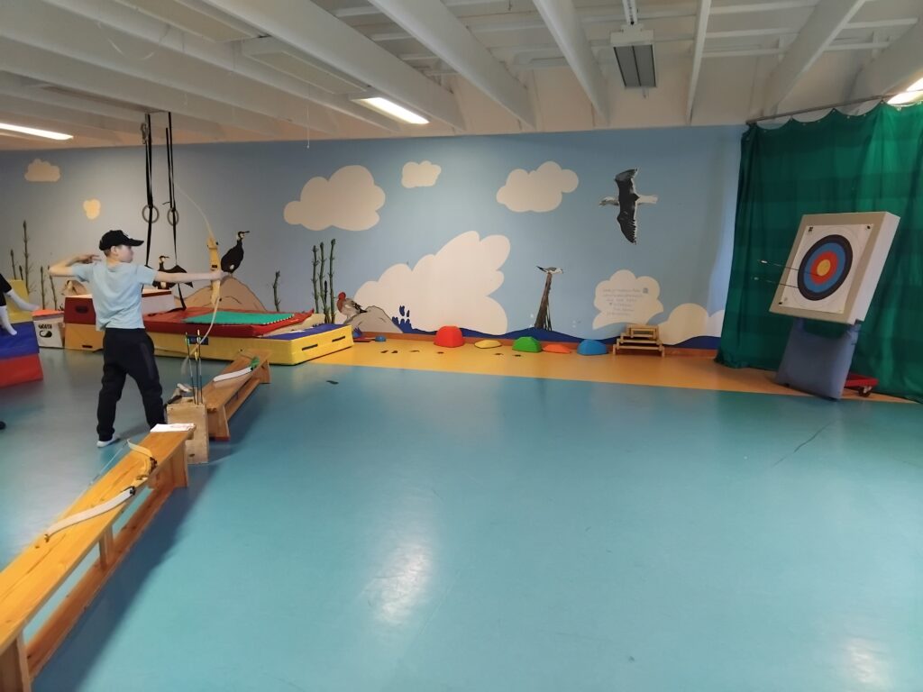 Eeli Kiviahon taidonnäyte.