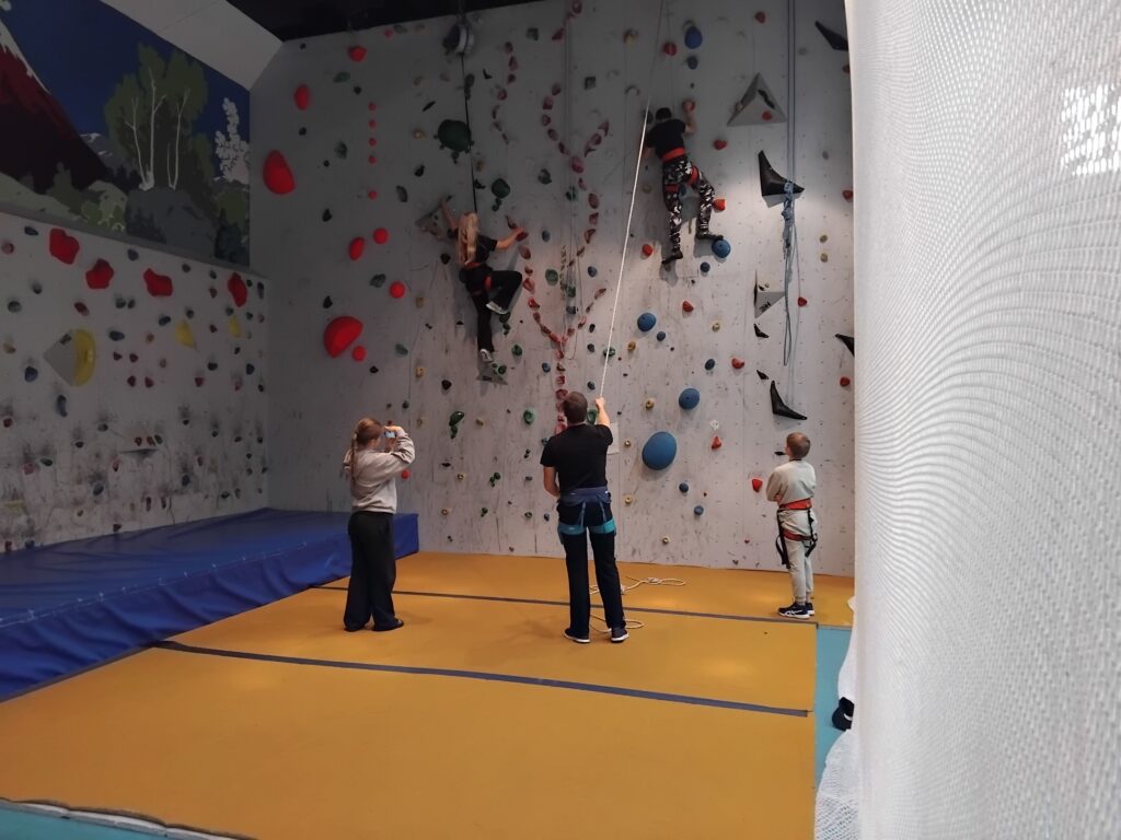 Img 20250416 144740 (1)