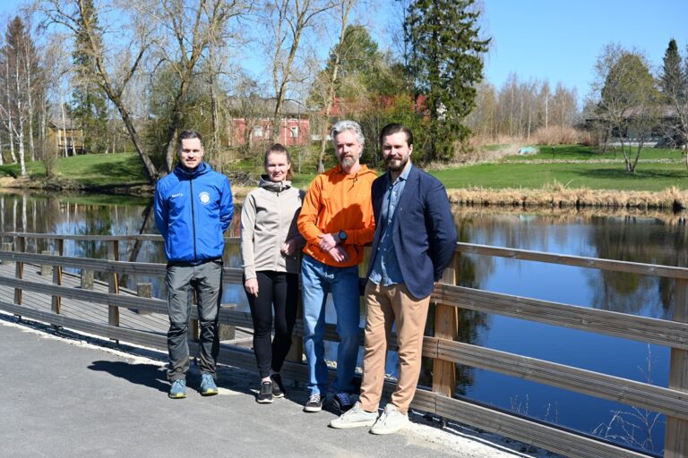 Karhunkierrokselle lähtijöistä kuvaan saatiin Ari Takala, Karoliina Joohs, Juho Savola ja Sam Leijonamieli.