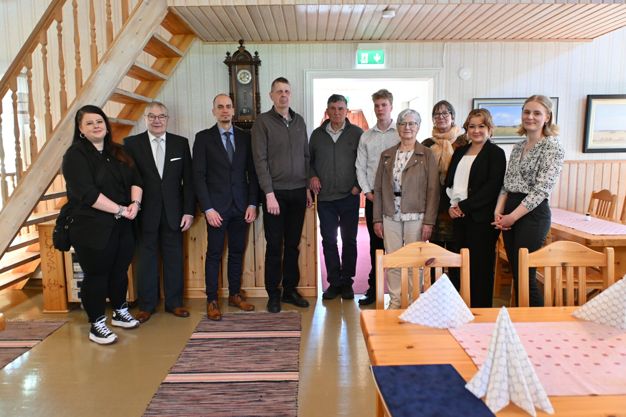 Seija ja Tapio Luoman säätiön apurahan saajat vuonna 2025. Saajista kaikki eivät päässeet paikalle.