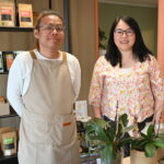 Huan-Ya Chen-Ketonen (oik.) vierellään Htet Aung Wint Shein. Myanmarilaisessa kulttuurissa ei käytetä sukunimiä samalla tavalla kuin Suomessa, heillä on vain etunimi.