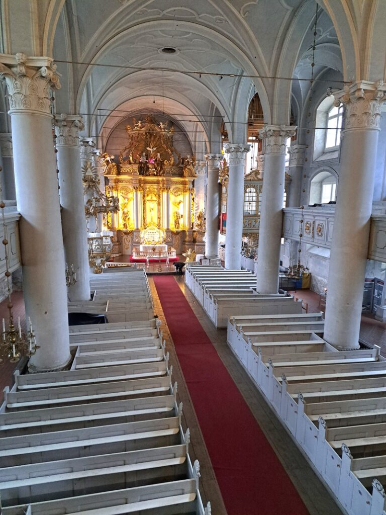 Liepajan Pyhän kolminaisuuden kirkko oli alun perin luterilainen kirkko.