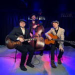 Kyläpääskyjen järjestämässä jazzkonsertissa soittaa Les Confessions Trio. Kuva: Niilo Oikari.