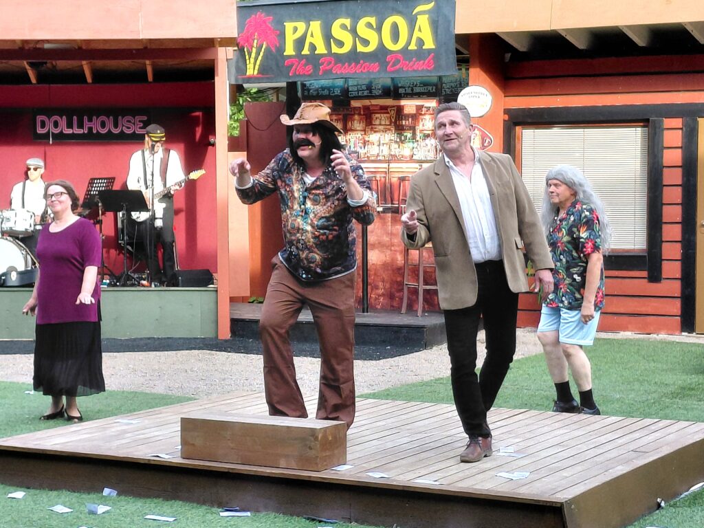 Irwin Goodman -musiikkinäytelmä tarjoaa koskettavan läpileikkauksen tunnetun artistin elämästä.