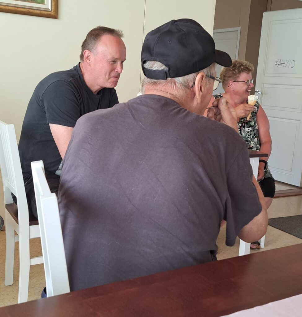 Arto melleri kahvila kuva 2