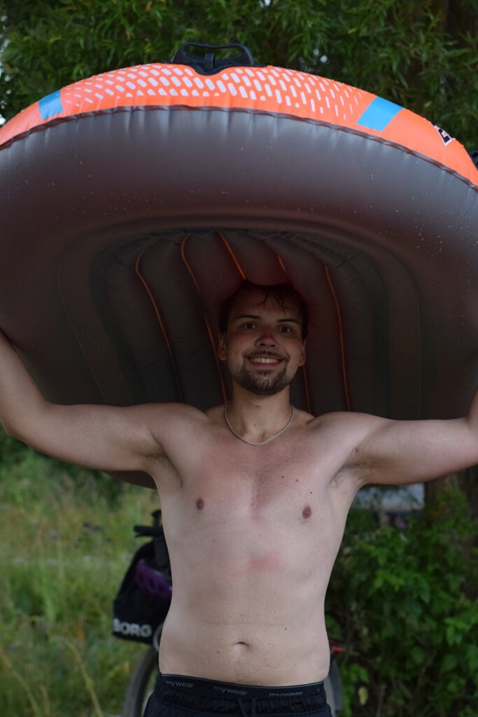 Kauhavalainen Ari Niemi kellui Ääniaalloilla ja nautti tunnelmasta.