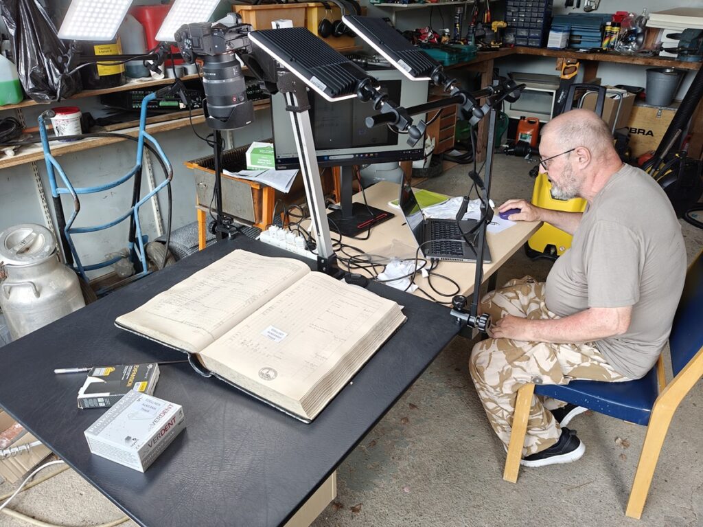 Veli-Pekka Sillanpaa-valmistelee kuvausta.