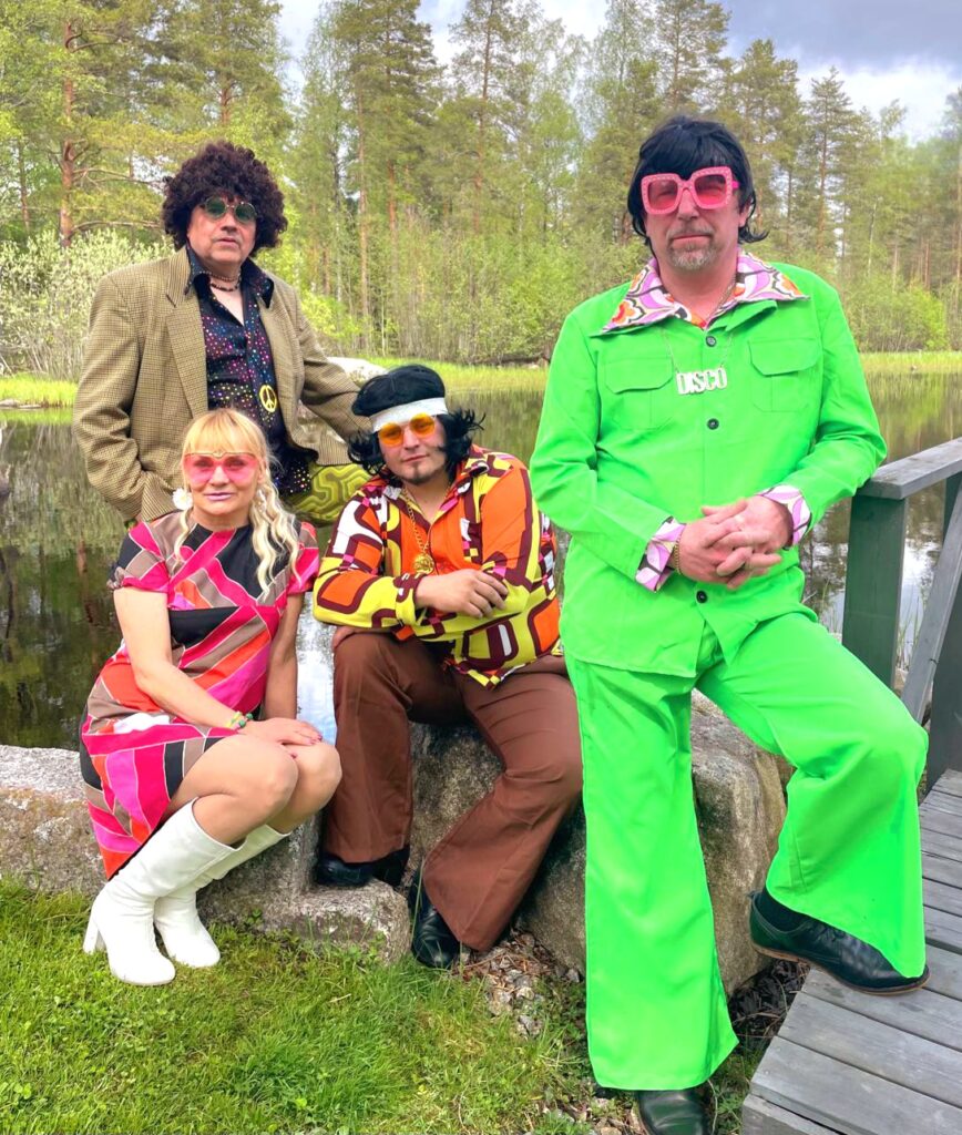  Nostalginen musiikkimatka vie kuulijan suoraan 70-luvulle. Kuva: Tiina Silvonen. 