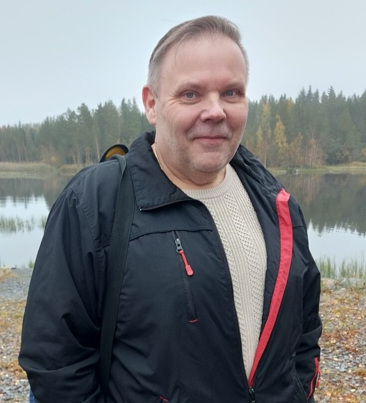 Toimimaton rahoitusmarkkina on tietenkin iso ongelma nopealle talouskasvulle ja maan hallituksen täytyy tehdä oman osuutensa asian ratkaisemiseksi. 