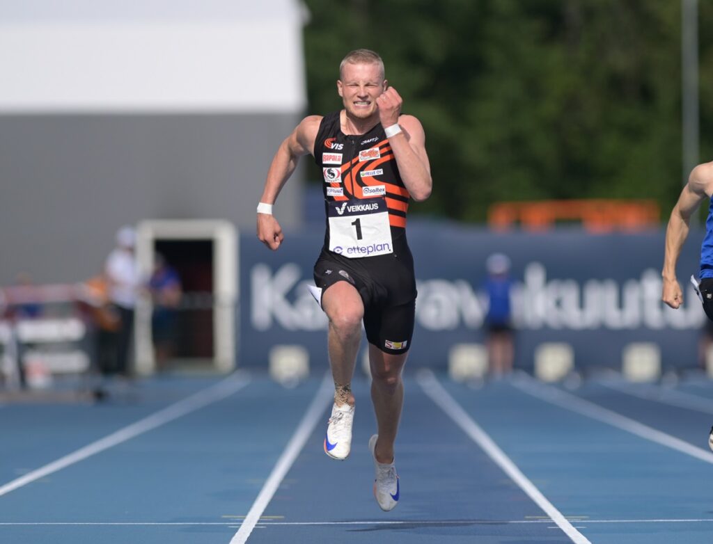 Tarmo Savola ylsi Kalevan kisoissa piste-ennätykseensä huolimatta todella haasteellisesta alkukaudesta.