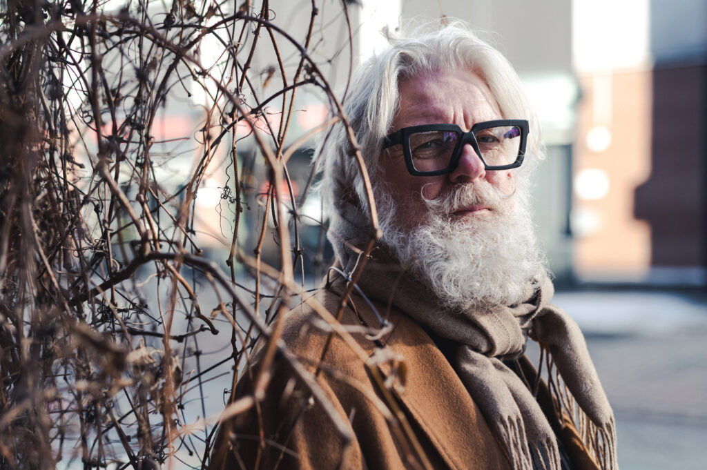 Harri Jokiranta innostuu vapaa-ajalla jazzista ja valokuvaamisesta, ja myös hyvinvointialueen aluevaltuusto työllistää. Kuva Jokirannan albumista.