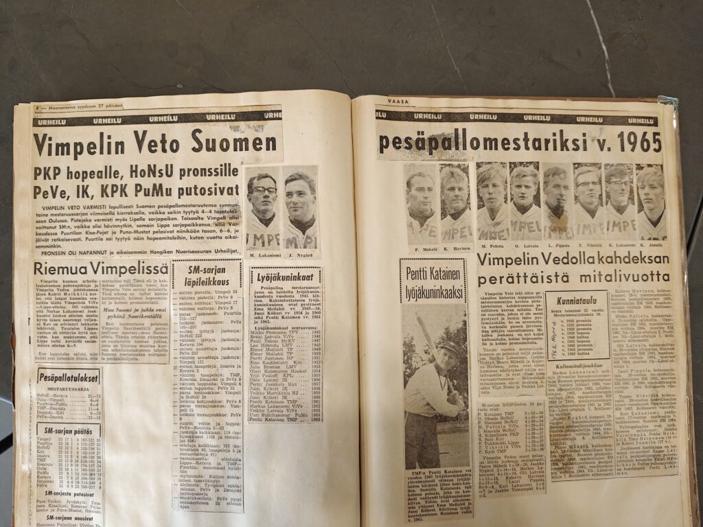 Vanha lehtileike, pesäpallo, Lakis Areena