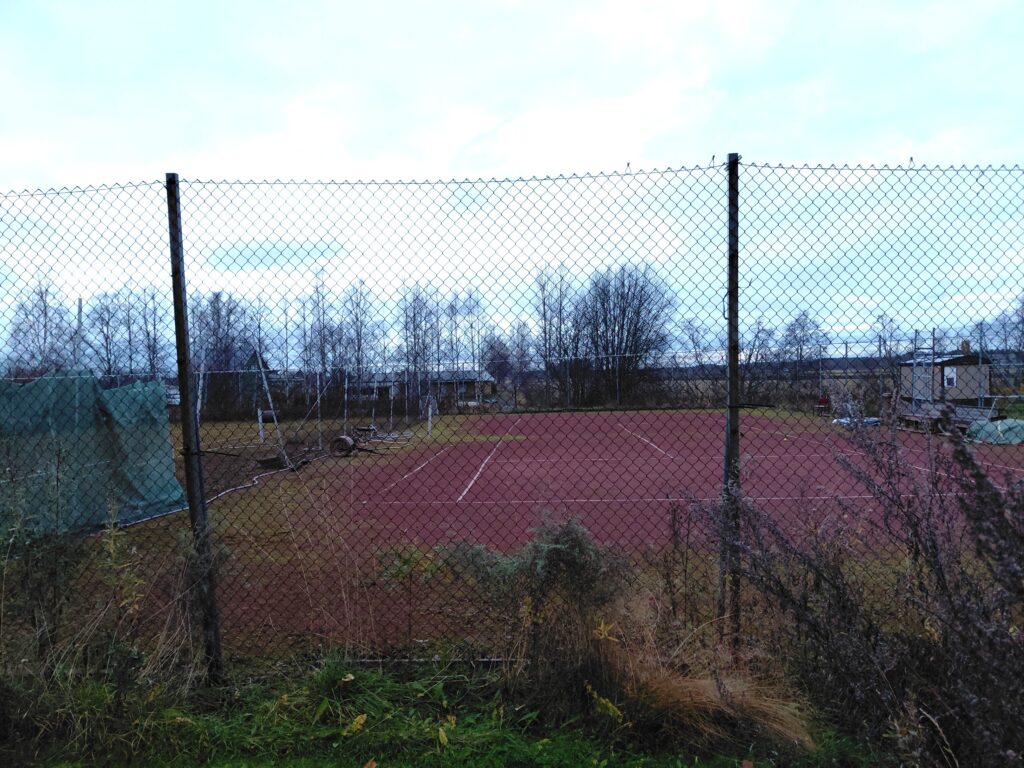 tenniskenttä