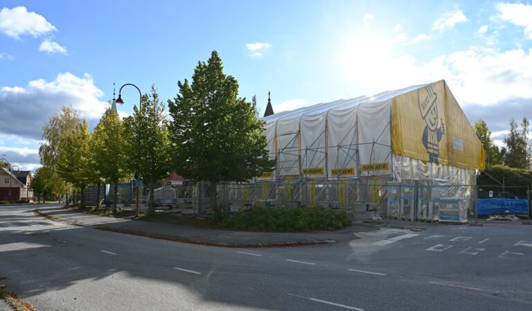 Pitkään jatkunut odotus Pedro´s pizzerian ja Pub Sivuluisin palvelujen osalta on loppusuoralla.