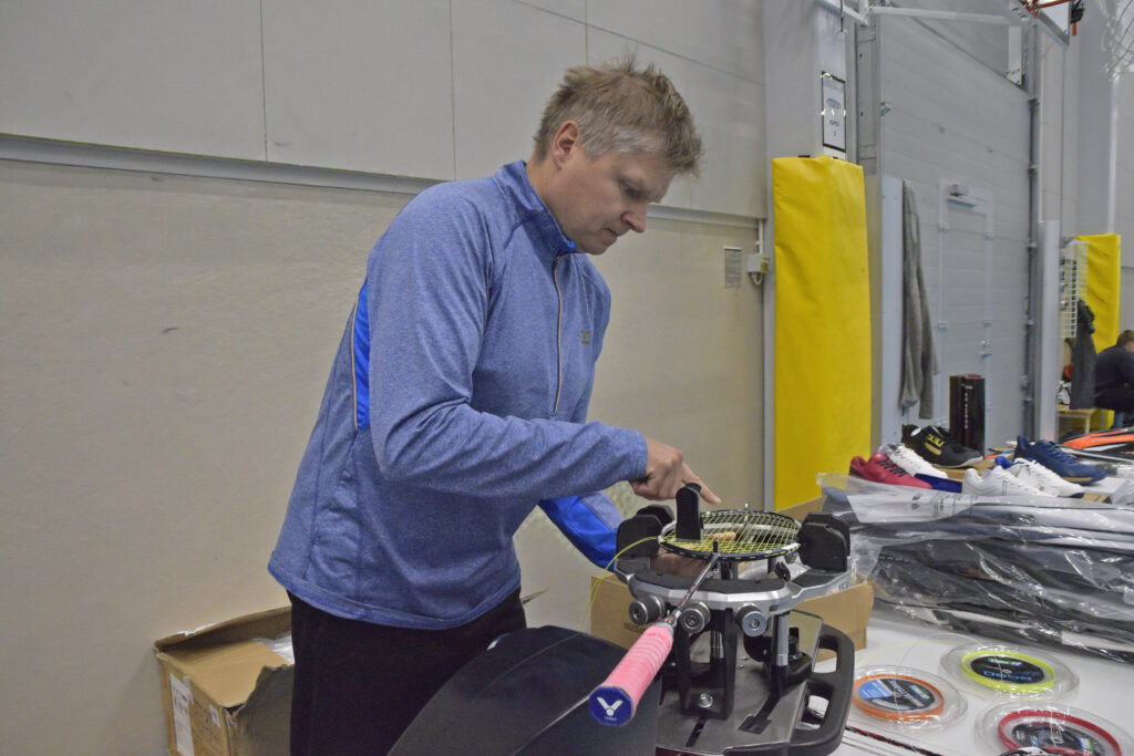 Kuva 6 mailan pingotus