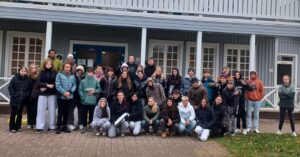 Leirin osallistujat tulivat Suomen lisäksi Kreikasta ja Sloveniasta.