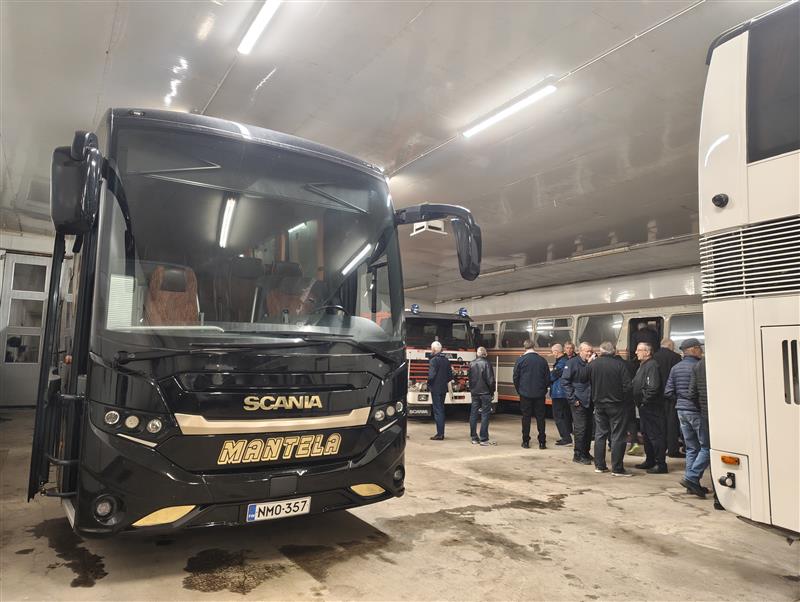 Miestenillat ovat löytäneet kohdeyleisönsä Kauhavalla.