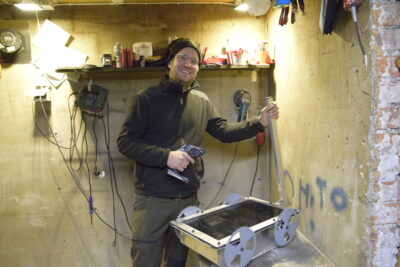 Uittorobotin rakentaminen.