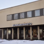 Kunnanhallitus päätti kokouksessaan, että Länsirannan koulua tarjotaan ensisijaisesti Länsirannan kyläyhdistykselle tai vastaavalle yhdistykselle. Jos yhdistys ei osta, kiinteistö asetetaan julkiseen myyntiin. 