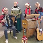 Perinteet tauolle – Karikko valmistautuu juhlavuoteen Karikon tontut