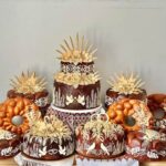 Korovai on hääleipä, joka symboloi hyvinvointia, rakkautta ja sopua vastaperustetussa perheessä.