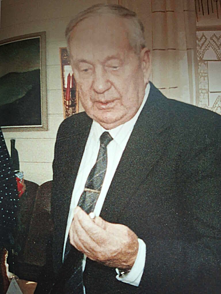 Eemeli Perälä oli innovaattori ja liikemies, joka sai yrittäjäneuvoksen arvonimen.