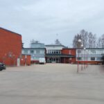 Sairaalatie 3:n tilat tyhjenevät sivistystoimen osalta ja hallinto keskitetään koulukeskukseen.