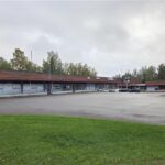 Liikemaneesin tyhjentyminen uhkaavan konkurssin vuoksi heijastuu liike-elämään ja kunnankin toimintaan.