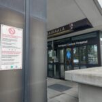 Aluevaltuutetuilla on suuri huoli sote-palveluiden saatavuudesta pienissä kunnissa - kannanoton allekirjoitti myös neljä järvipohjalaista valtuutettua kahdeksan eteläpohjalaista aluevaltuutettua julkaisi kannanoton hyvinvointialueen palveluverkkouudistuksen keskittämispyrkimyksiä vastaan.