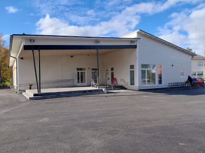 Oppilaat ovat tyytyväisiä uuteen kirjastoon ja nuorisotilaan. Suositun Jälkkis-kerhon ajankohtaa toivoisi 4B-luokka muutettavan. Arkistokuva: Johanna Korkea-aho.