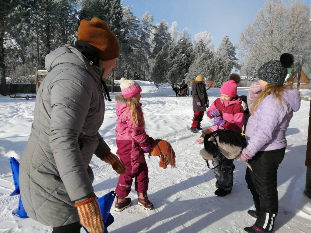 Varusteet kuntoon ja ulkoilu voi alkaa!