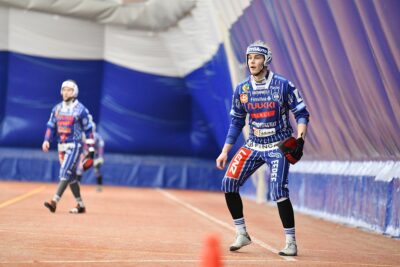Vimpelin Veto ja Alajärven Ankkurit jäivät Talvisuperin loppuotteluiden ulkopuolelle. Arkistokuvassa Mikko Kanala (vas.) ja Matias Rinta-aho.