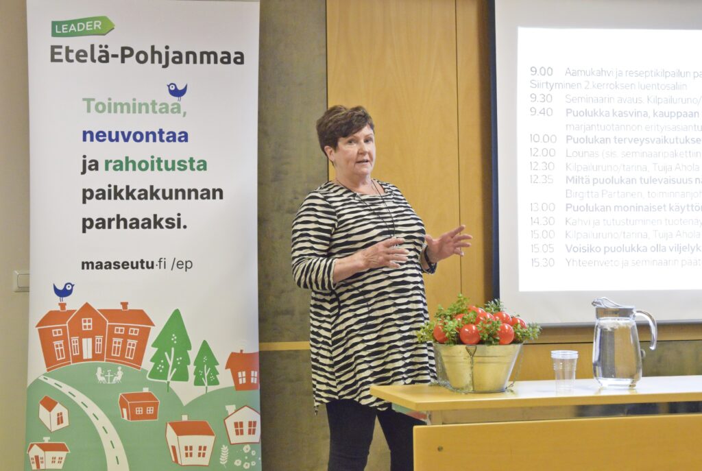 Raatikainen puolukkaseminaarissa