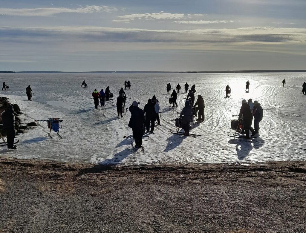 Pilkkikilpailu lähtö