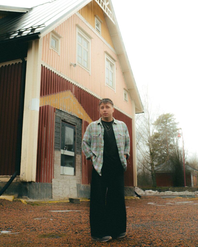 Eemeli e